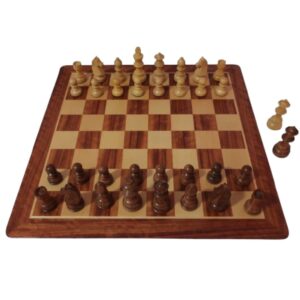 Pack tablero de madera Padauk + piezas de ajedrez acacia German Knight 3,5